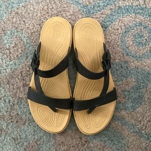 Women’s size 7 sandals